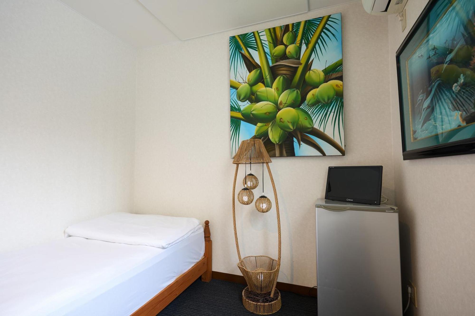 Guest House Grand נאהא מראה חיצוני תמונה